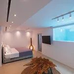 ヴィラ Ammos With Private Pool, Sauna & Seaview ジアロヴァ