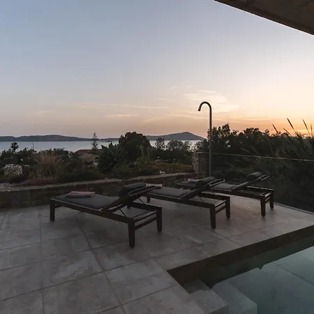 Ammos With Private Pool, Sauna & Seaview 빌라