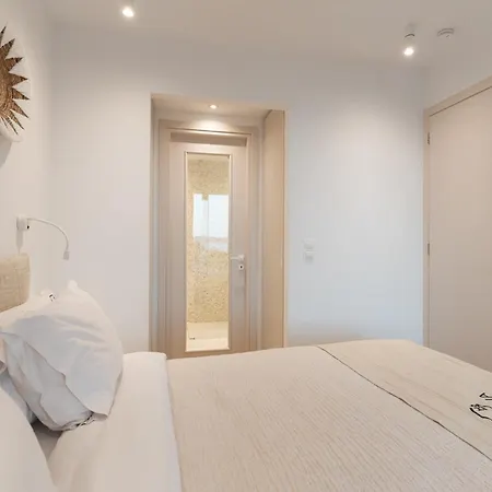 빌라 Ammos With Private Pool, Sauna & Seaview 지아로바
