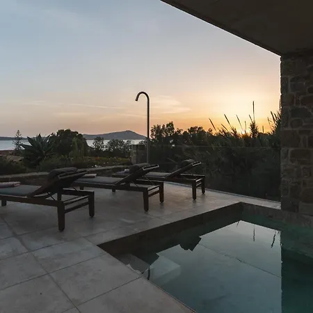Ammos With Private Pool, Sauna & Seaview 지아로바