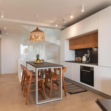 빌라 Ammos With Private Pool, Sauna & Seaview 지아로바
