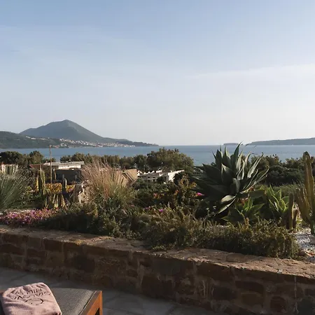 빌라 Ammos With Private Pool, Sauna & Seaview 지아로바