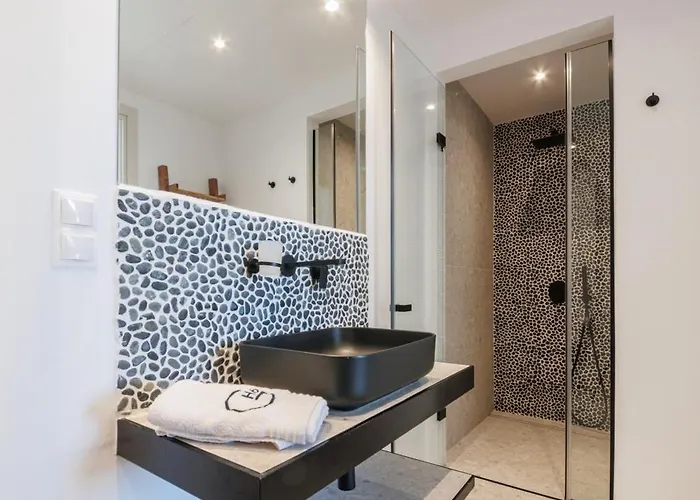 Villa Ammos With Private Pool, Sauna & Seaview